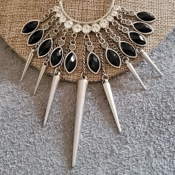 Necklace ZAD Silver Tone Chain Style Rhinestones Black Jewelry Costume Fashion - Picture 2 of 4